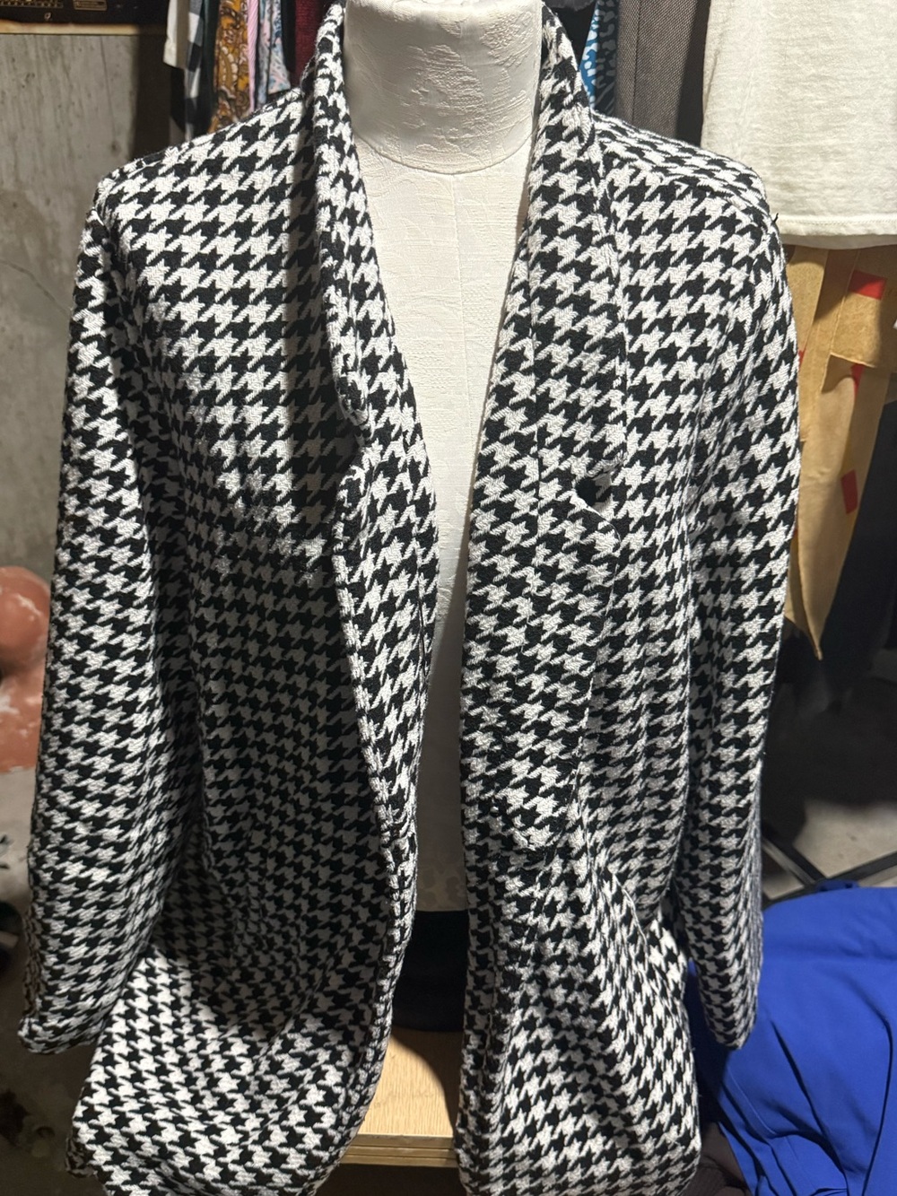 Old Navy Black and White Houndstooth Trench-Style Coat